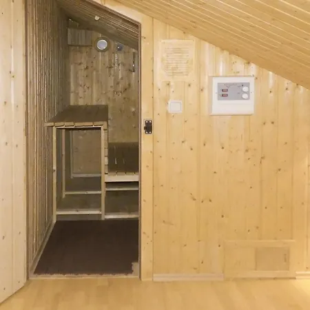 Awesome In With Sauna Schleusingen