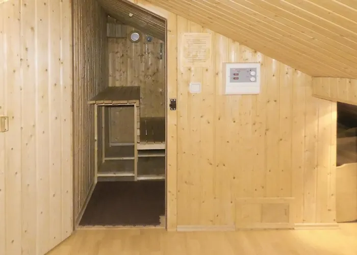 Awesome In With Sauna Schleusingen